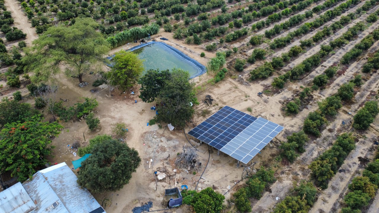sistema de bombeo solar 20 hp 4 pulgadas fundo HOMERO DELGADO Jayanca - Lambayeque